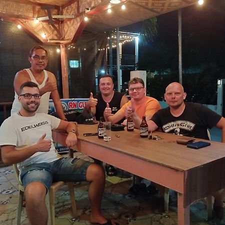 Rna Guesthouse Moalboal Luaran gambar