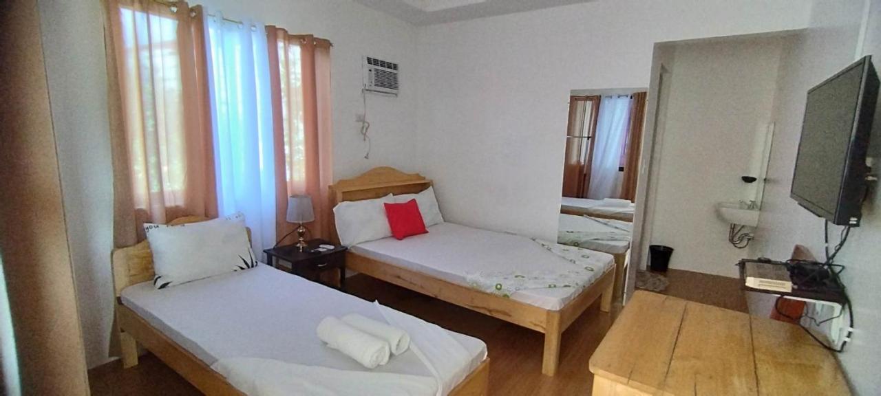 Rna Guesthouse Moalboal Luaran gambar